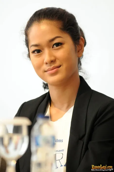 Foto Prisia Nasution
