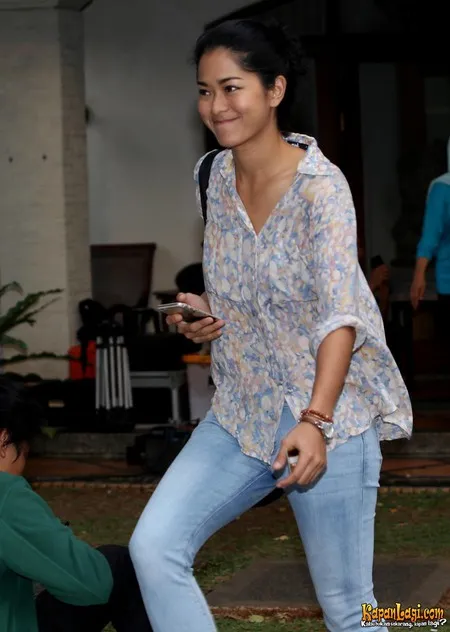 Foto Prisia Nasution