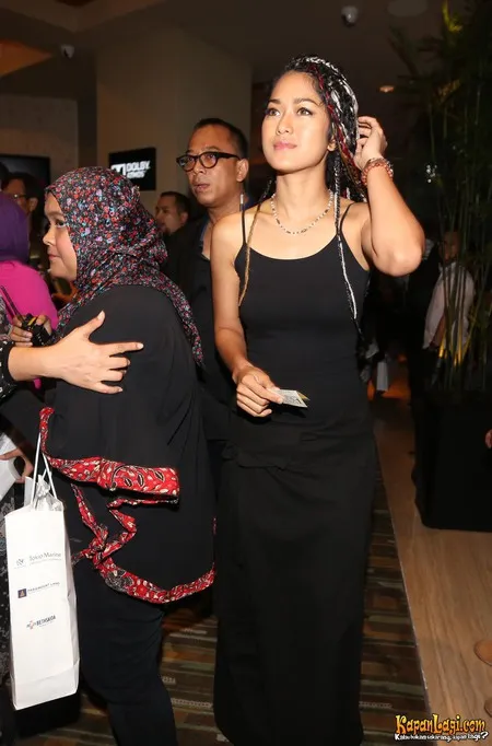 Foto Prisia Nasution