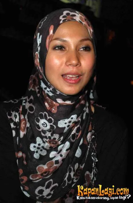Foto Puput Melati