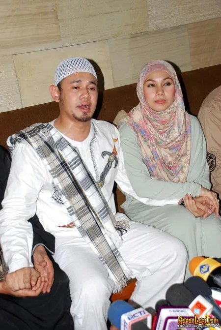 Foto Puput Melati