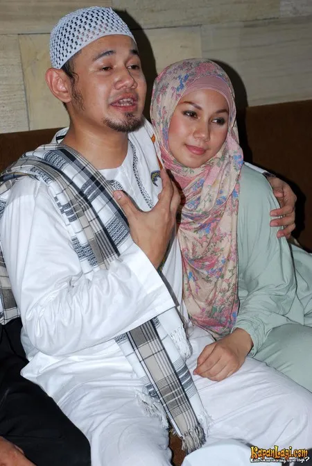 Foto Puput Melati