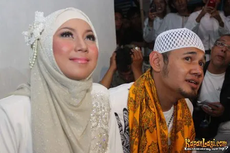 Foto Puput Melati
