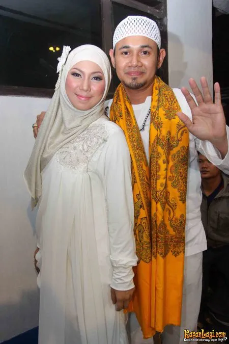 Foto Puput Melati