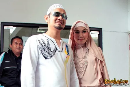 Foto Puput Melati