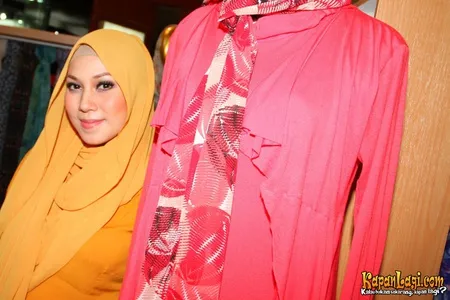 Foto Puput Melati