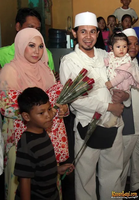Foto Puput Melati