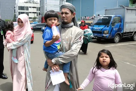 Foto Puput Melati