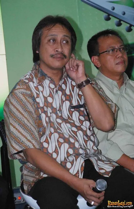 Foto Purwatjaraka