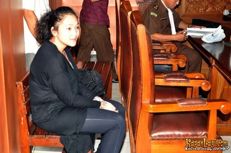 Foto Putri Aryani Haryo Wibowo