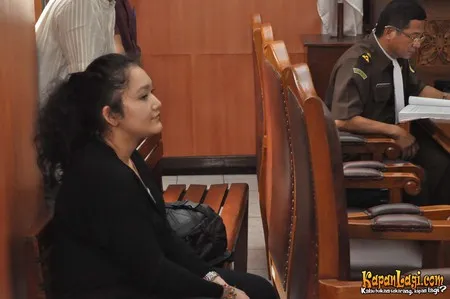 Foto Putri Aryani Haryo Wibowo