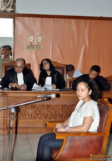 Foto Putri Aryani Haryo Wibowo