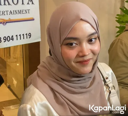 Foto Putri Delina