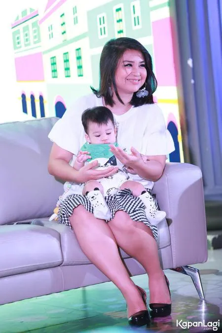Foto Putri Titian