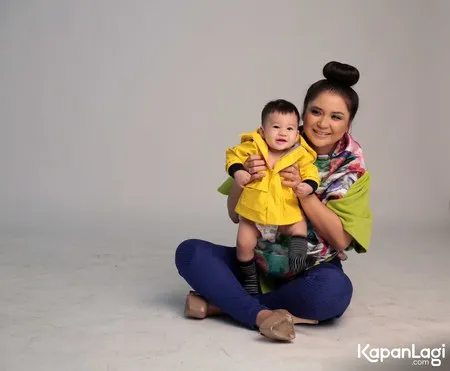 Foto Putri Titian