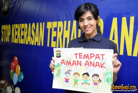 Foto Putri Una Astari