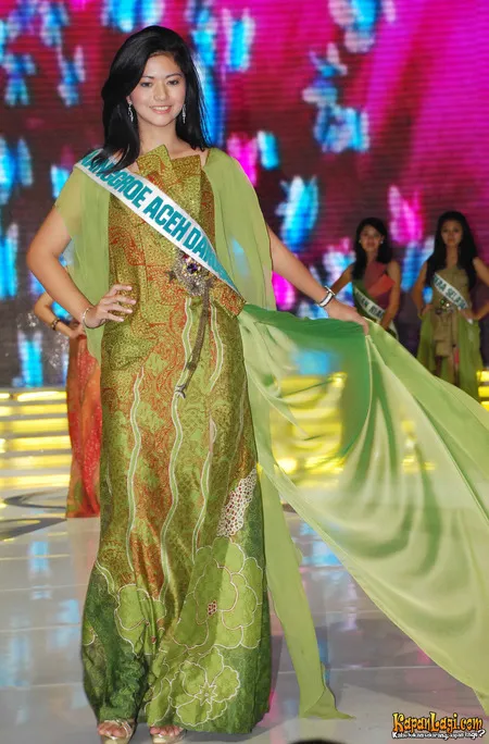 Foto Qory Sandioriva