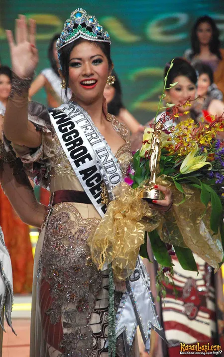 Foto Qory Sandioriva