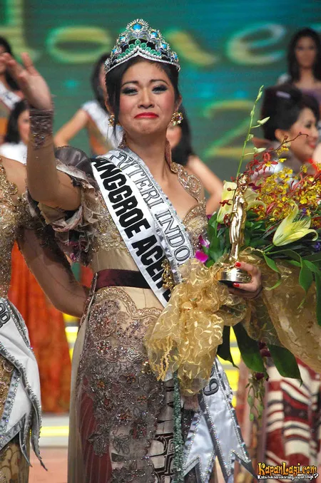 Foto Qory Sandioriva