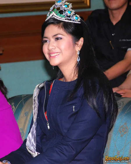 Foto Qory Sandioriva