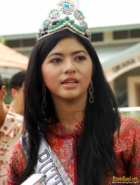 Foto Qory Sandioriva