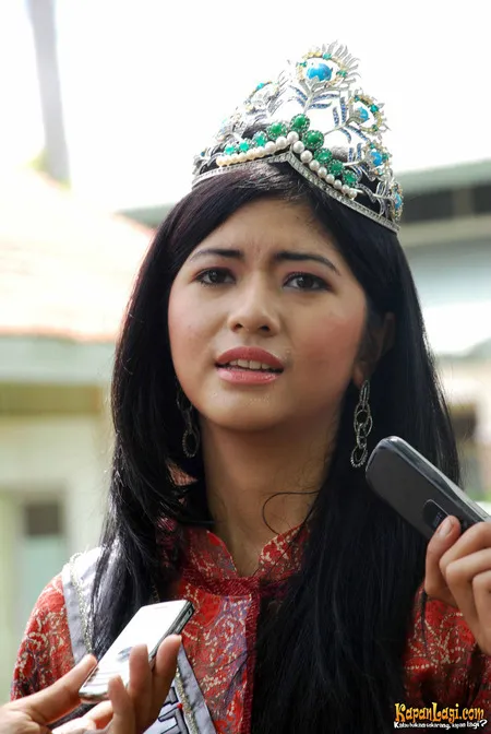 Foto Qory Sandioriva