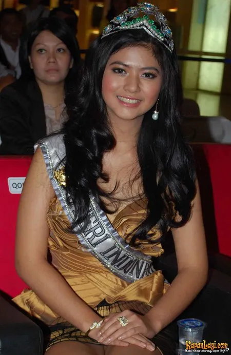 Foto Qory Sandioriva