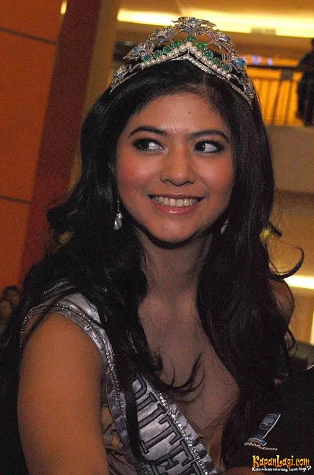 Foto Qory Sandioriva