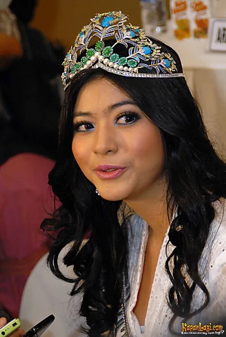 Foto Qory Sandioriva