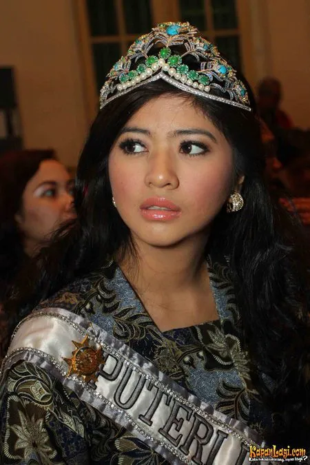 Foto Qory Sandioriva