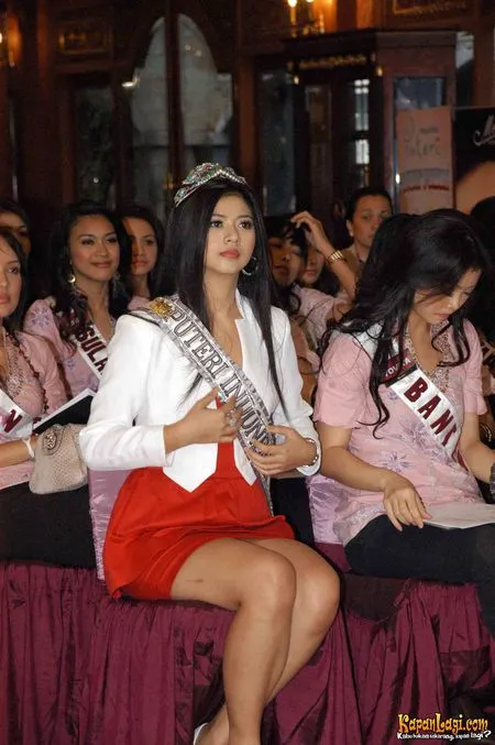 Foto Qory Sandioriva