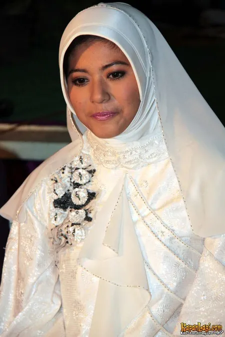 Foto Qory Sandioriva