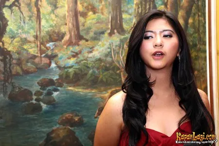 Foto Qory Sandioriva