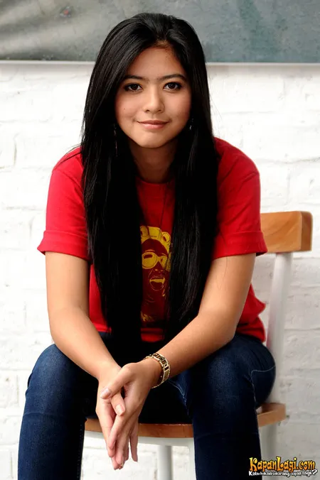 Foto Qory Sandioriva