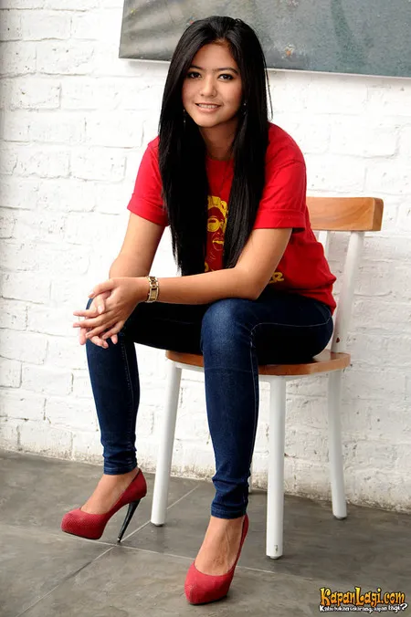 Foto Qory Sandioriva