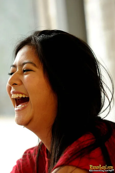 Foto Qory Sandioriva