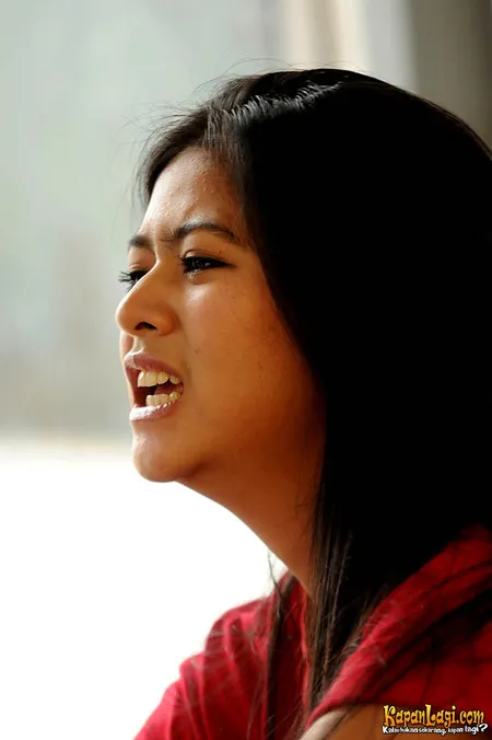 Foto Qory Sandioriva