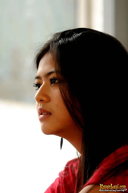 Foto Qory Sandioriva