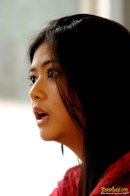 Foto Qory Sandioriva