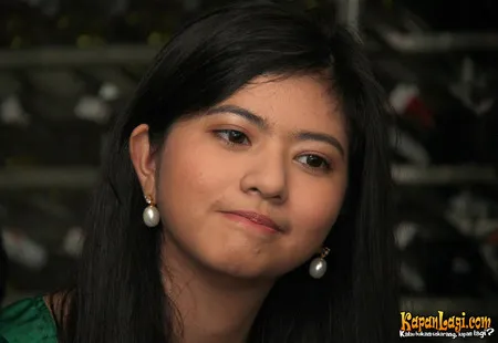 Foto Qory Sandioriva