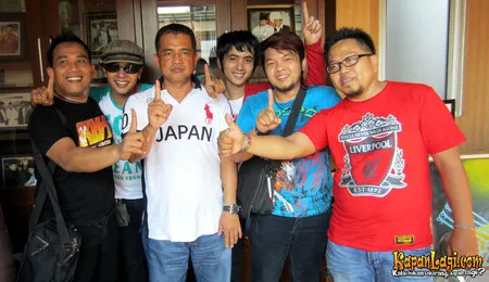 Foto Raden Band