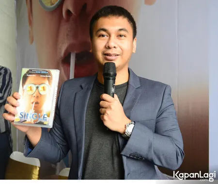 Foto Raditya Dika