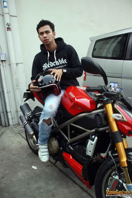 Foto Raffi Ahmad