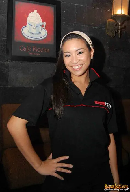 Foto Rahayu Saraswati