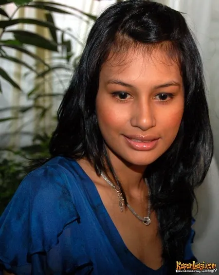 Foto Raihaanun Nabila