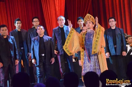 Foto Rainier Revireino