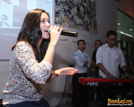 Foto Raisa