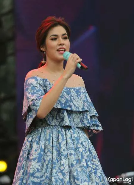 Foto Raisa