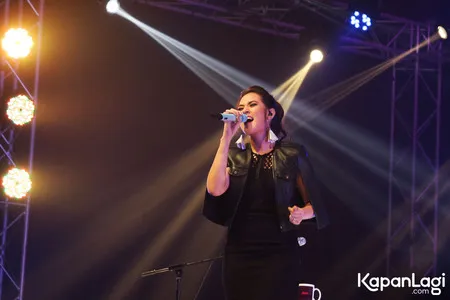 Foto Raisa