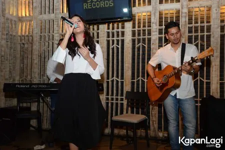 Foto Raisa